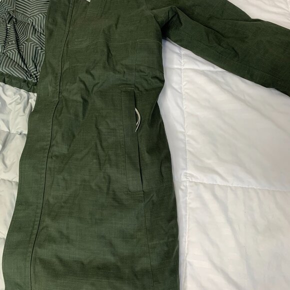 UNDER ARMOUR COLD GEAR INFRARED STORM 3 JACKET WOMENS SIZE SM (US 4-6 ) - Picture 15 of 16